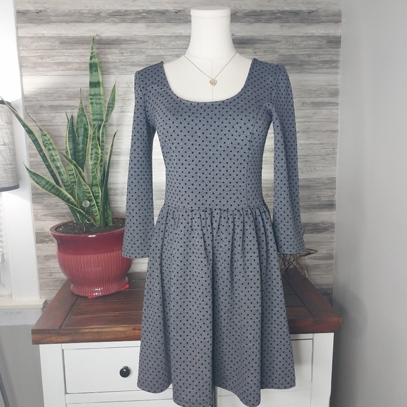 Frenchi dress Womens Size Medium Fit & Flare - Picture 2 of 12